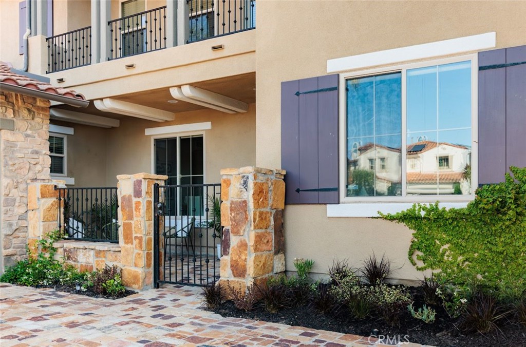 26 Via Fontibre San Clemente, CA 92673 - Photo 3 of 52 a front view of a house with a garden