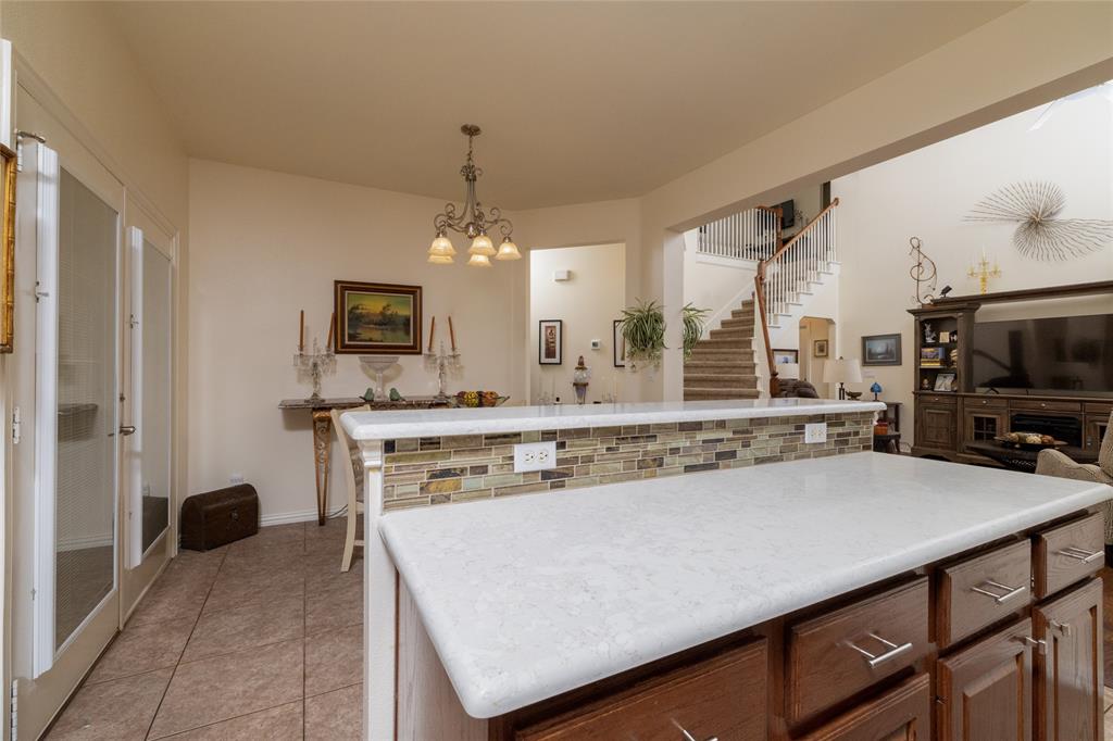 160 Greathouse Village Decatur, TX 76234 - Photo 14 of 34