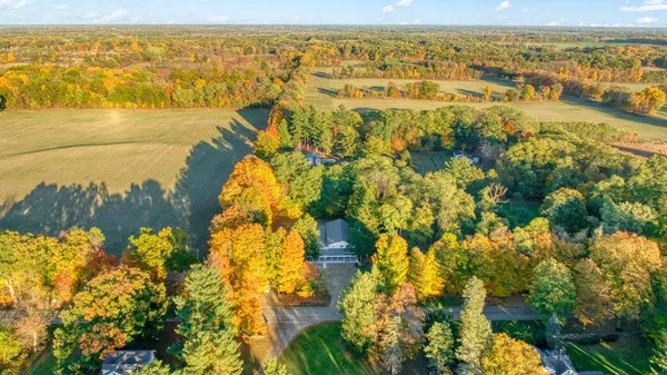 $795,000 | 6947 Brown Road, Parma, MI 49269