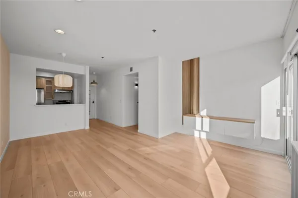 $420,000 | 19350 Sherman Way, Unit 338, Reseda, CA 91335