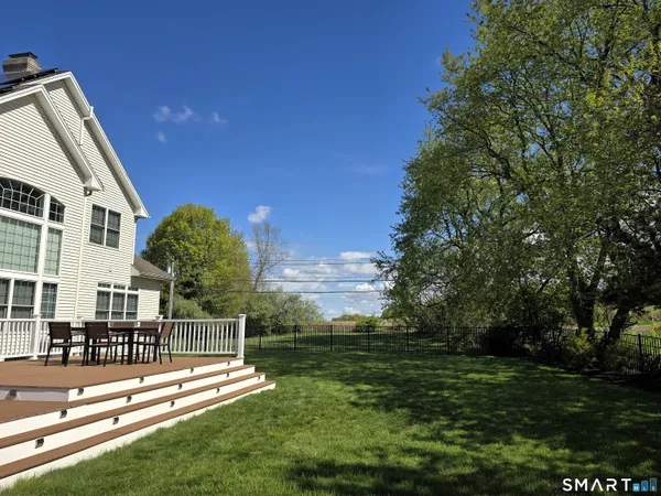 $914,900 | 12 Copper Beech Drive, Middletown, CT 06457