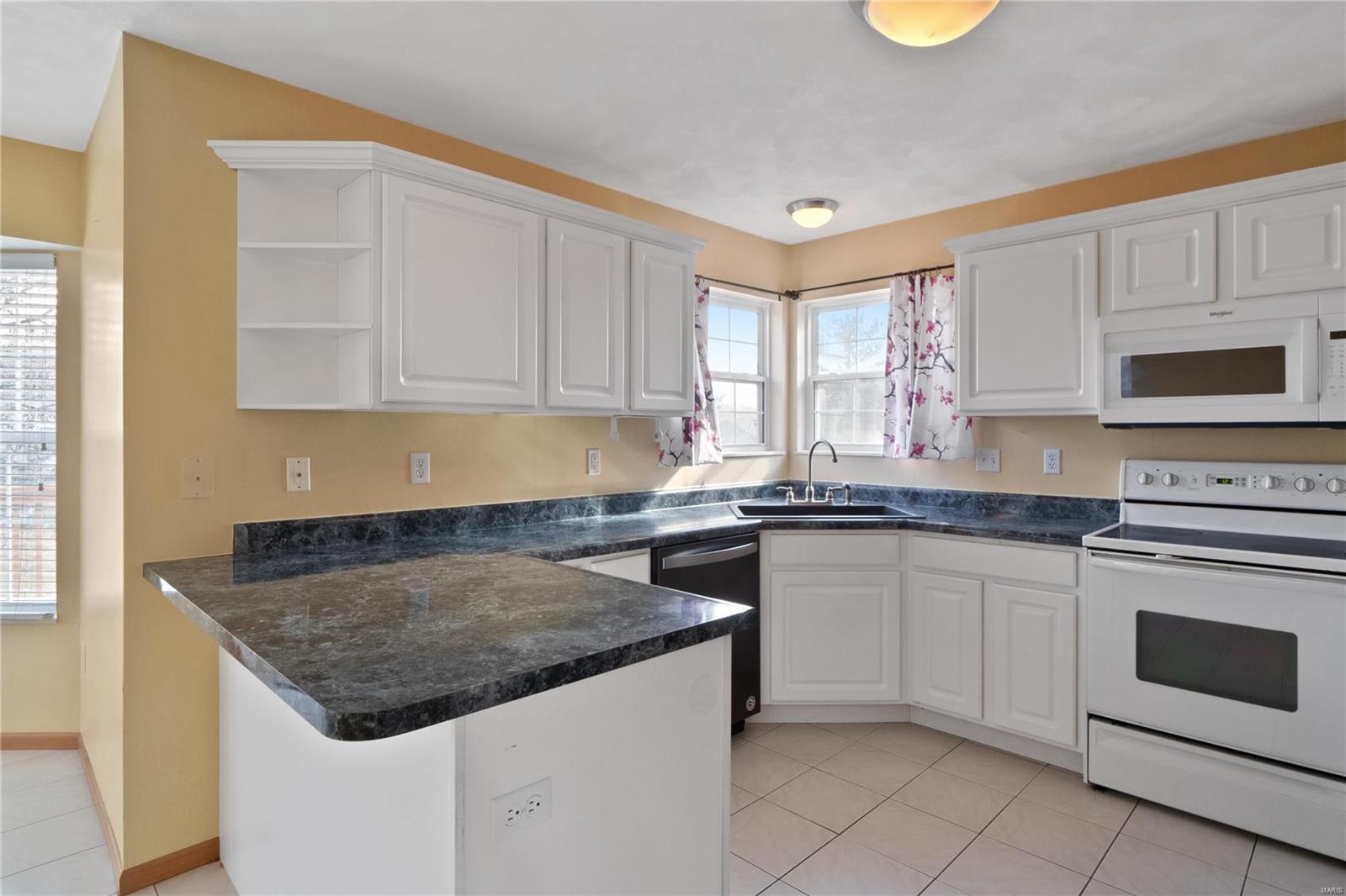 1258 Fox Ridge Court Shiloh, IL 62221 - Photo 17 of 42 Gallery Image 17