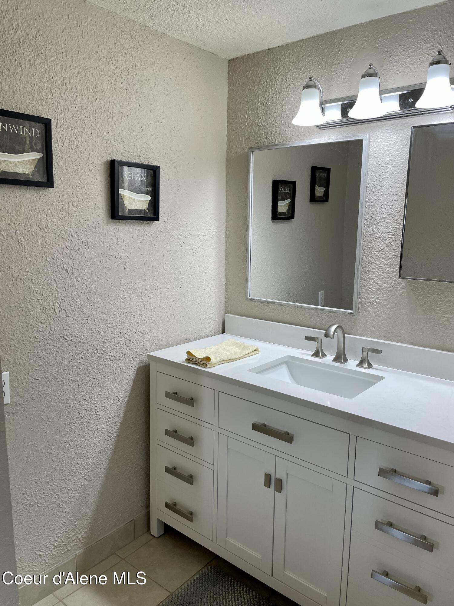 8572 West Park Loop Rathdrum, ID 83858 - Photo 7 of 22 2026-01-18 - IMG_3954