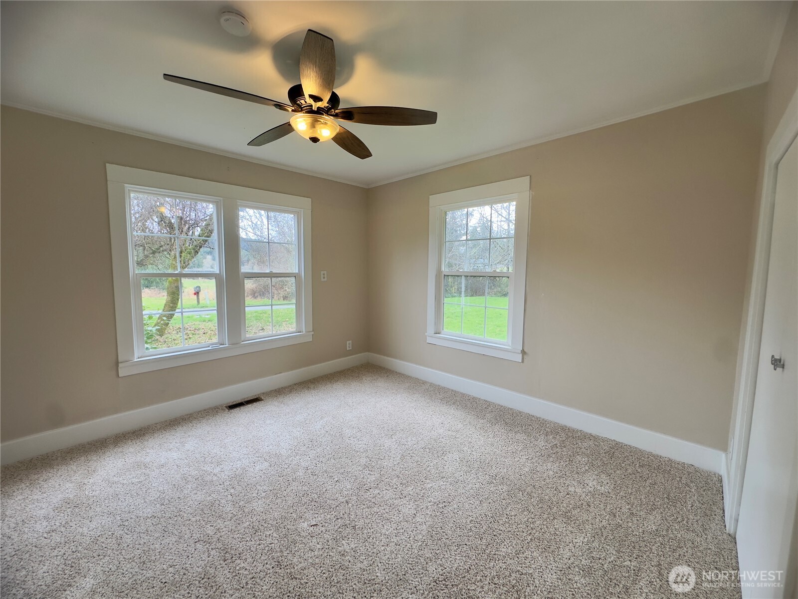 19 Vienna Road Aberdeen, WA 98520 - Photo 9 of 26 Gallery Image 9