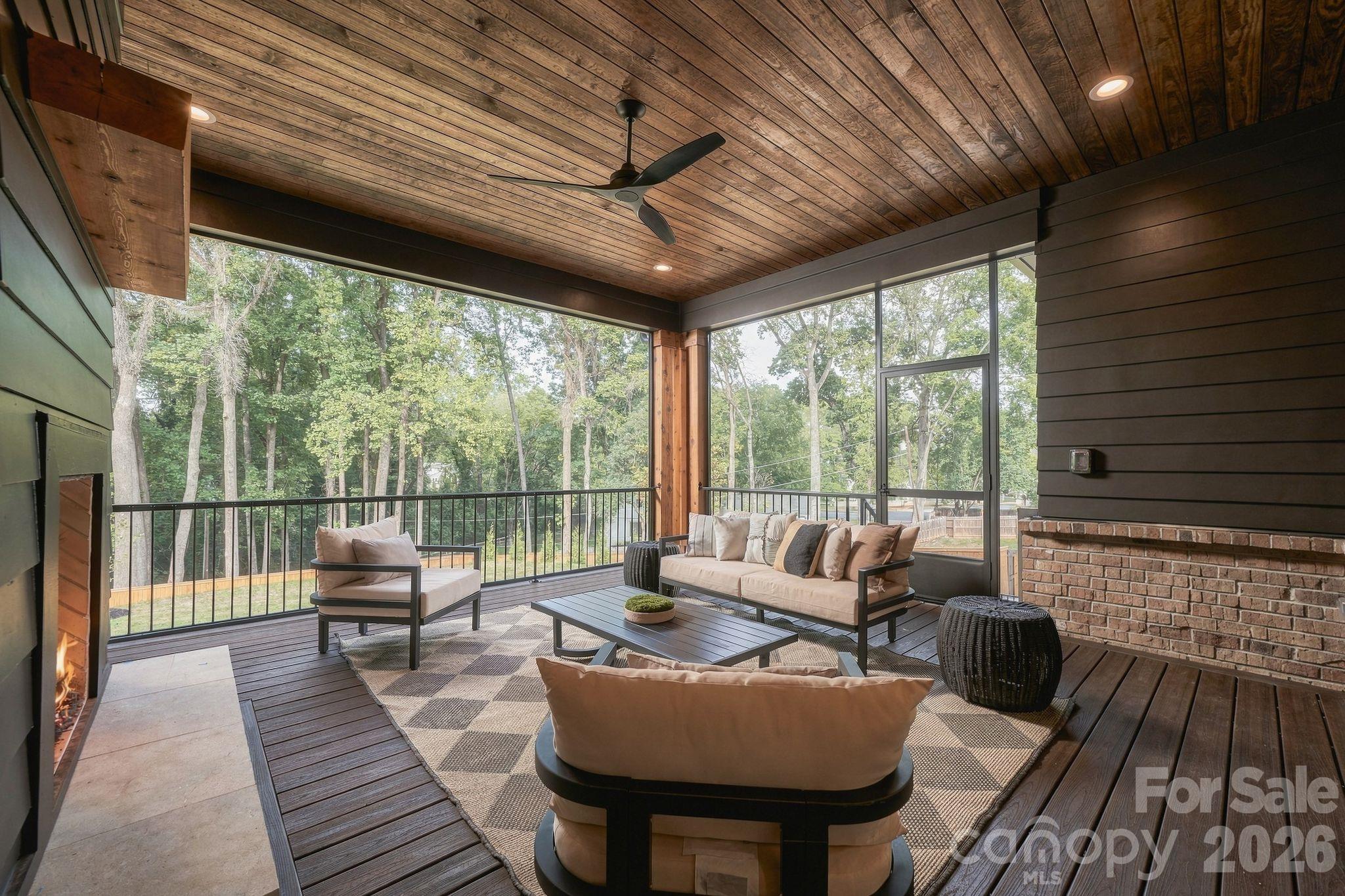 122 Lansdowne Road Charlotte, NC 28270 - Photo 35 of 44 Gallery Image 35