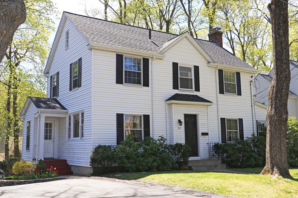 19 Holman Road Newton, MA 02466 - Photo 1 of 17 Gallery Image 1