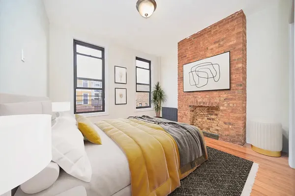 $3,850 | 151 Dupont Street, Unit 2R | Greenpoint