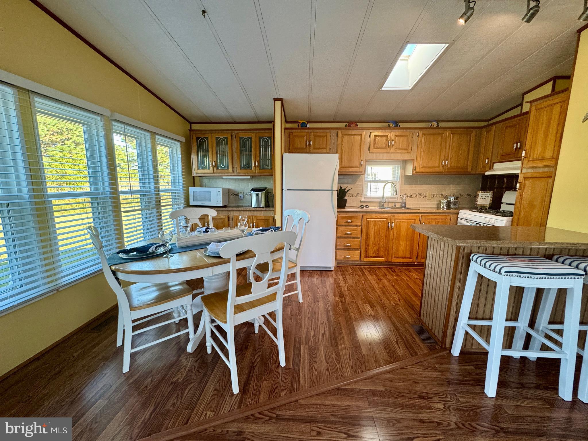 8801 Bay Ridge Drive Berlin, MD 21811 - Photo 16 of 51 Waterside Kitchen with Lots of Windows & Skylight