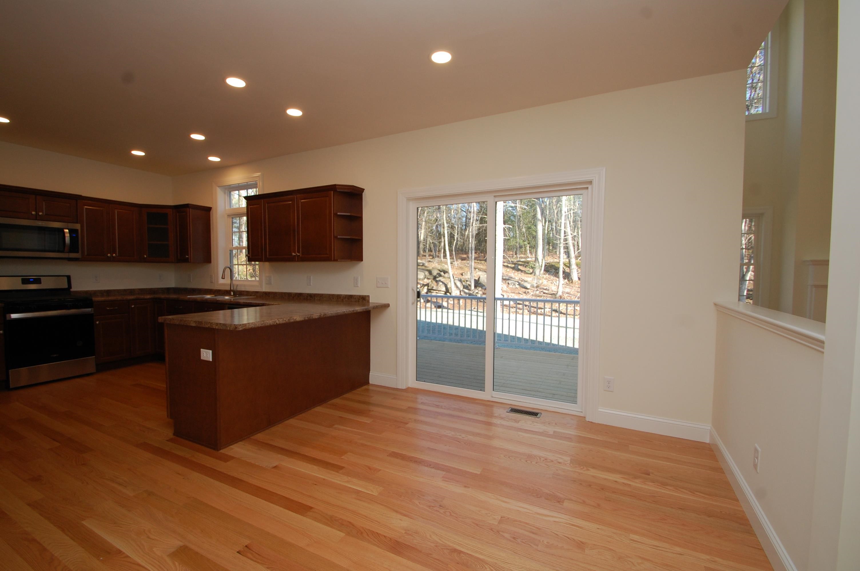 16 Huntington Ridge Road, Unit 2 Bedford, NH 03110 - Photo 3 of 20 Gallery Image 3