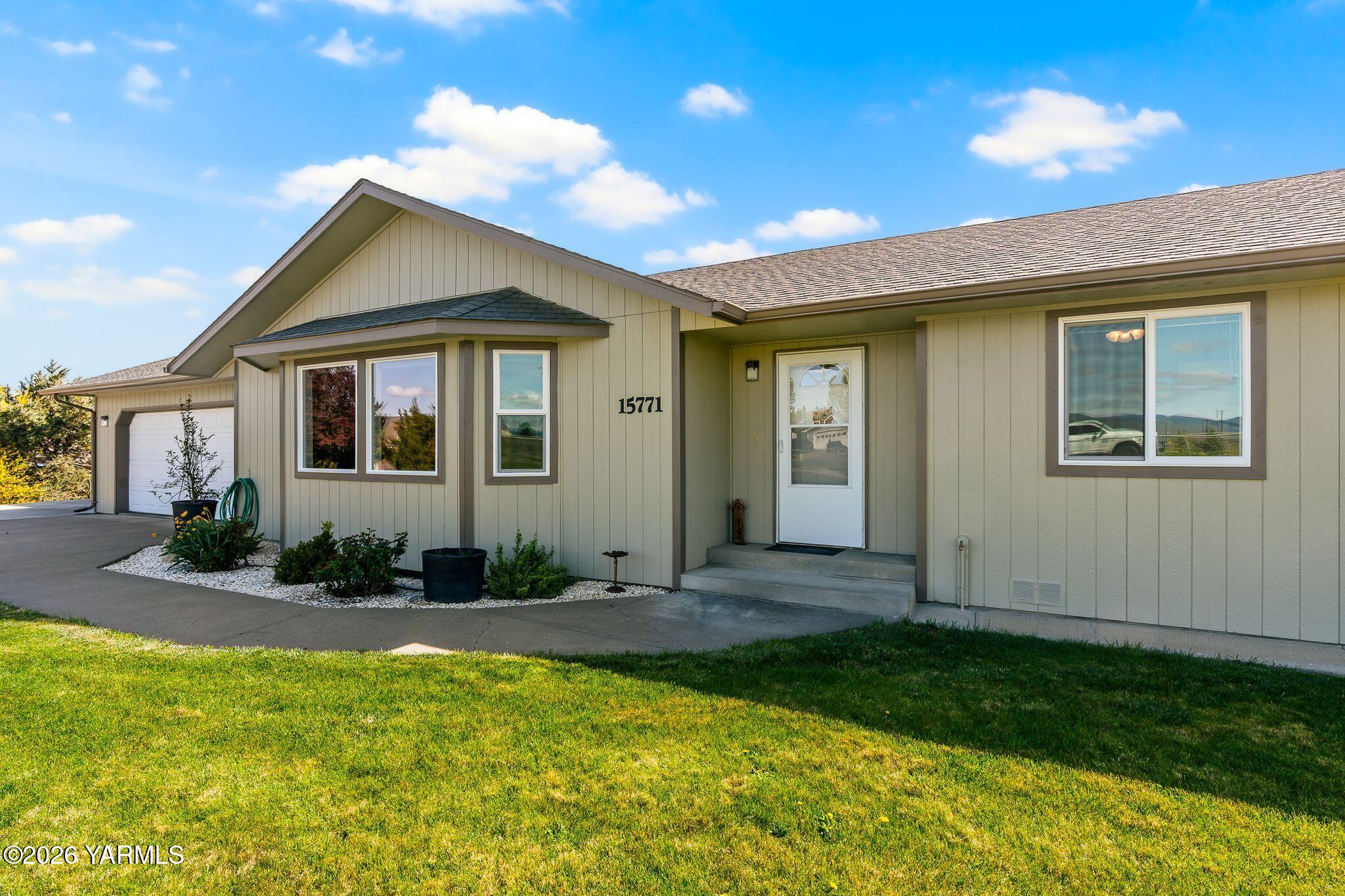 15771 Fisk Road Yakima, WA 98908 - Photo 3 of 30 15771 Fisk Rd