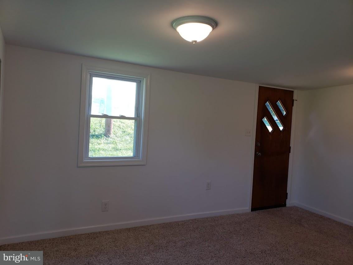 854 Siddonsburg Road Lewisberry, PA 17339 - Photo 6 of 32 Gallery Image 6