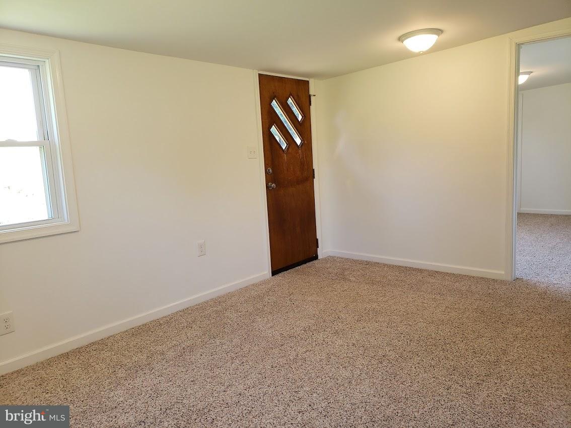854 Siddonsburg Road Lewisberry, PA 17339 - Photo 7 of 32 Gallery Image 7