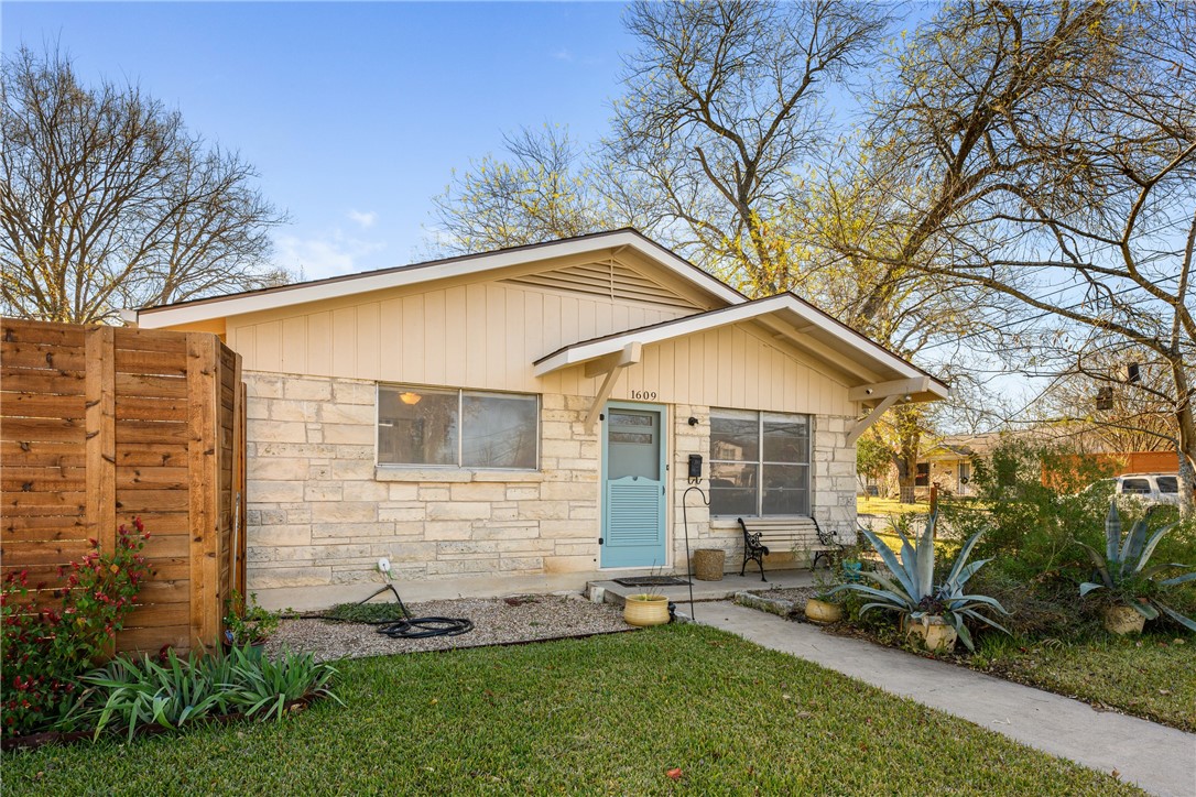 1609 Redd Street Austin, TX 78745 - Photo 1 of 1