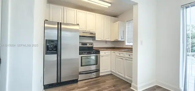 $1,900 | 5960 Northeast 5th Court, Unit 4, Miami, FL 33137