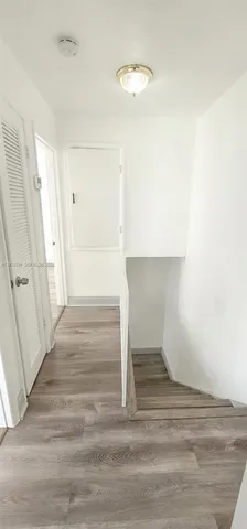 $1,900 | 5960 Northeast 5th Court, Unit 4, Miami, FL 33137