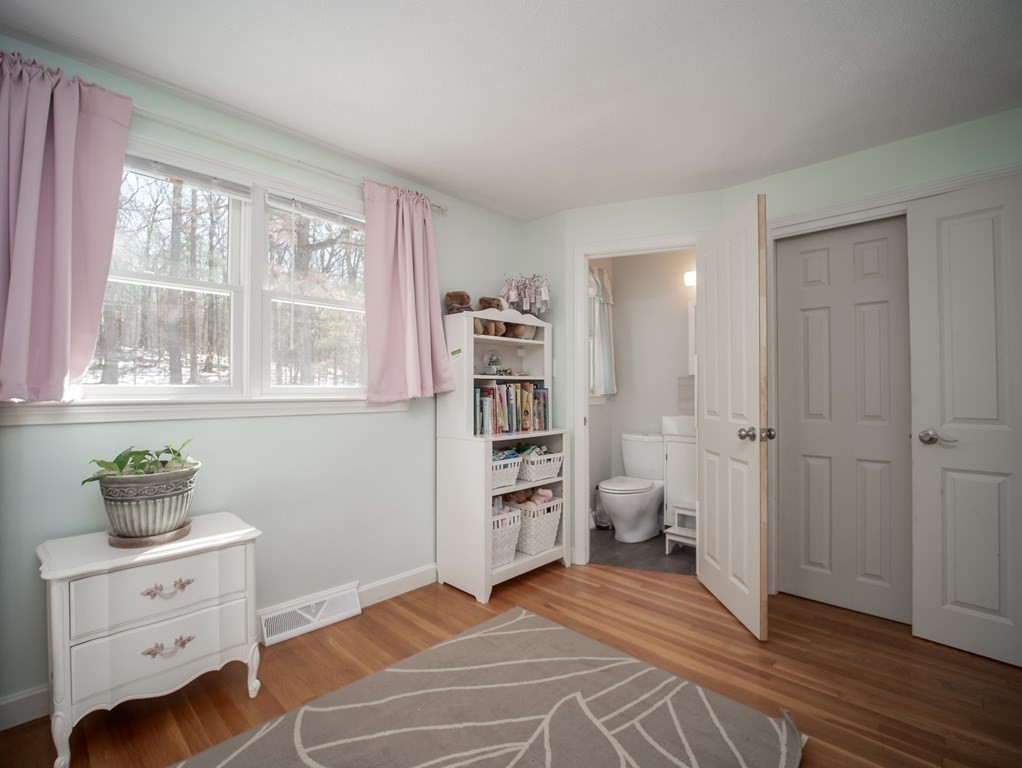 40 Sleigh Road Chelmsford, MA 01824 - Photo 24 of 40 Gallery Image 24