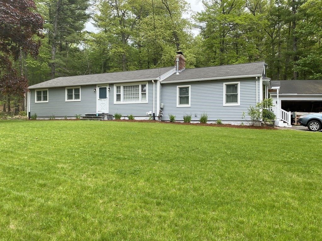 40 Sleigh Road Chelmsford, MA 01824 - Photo 3 of 40 Gallery Image 3
