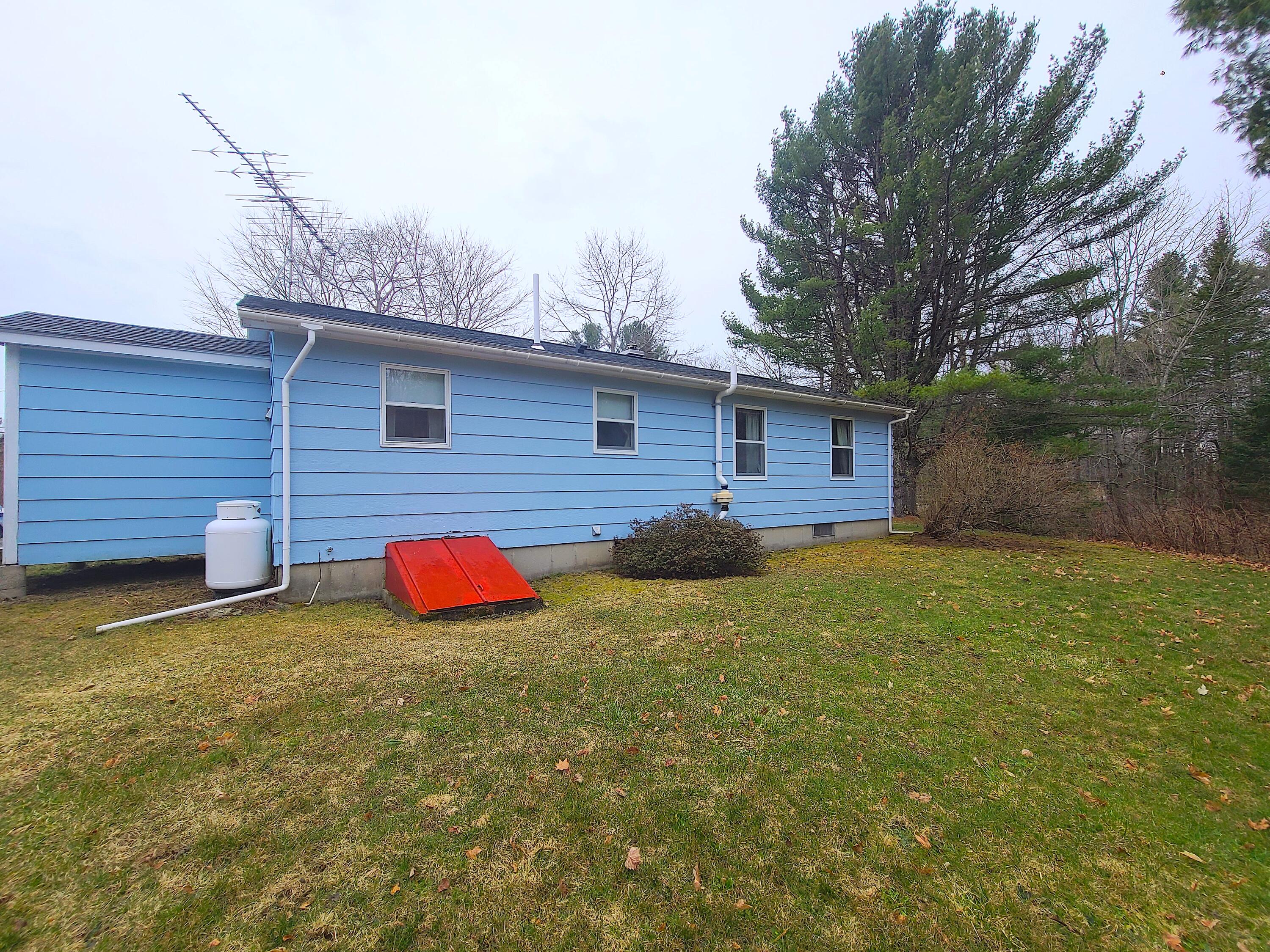 41 Back Searsport Road Searsport, ME 04974 - Photo 23 of 25 20220413_164903