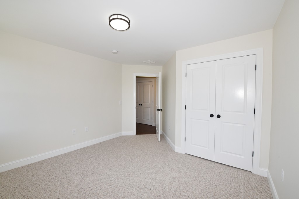 7 Barrows Brook Circle Kingston, MA 02364 - Photo 12 of 17