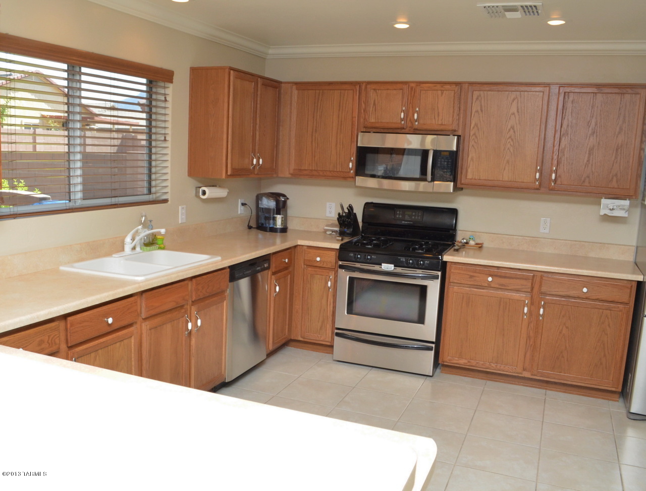 3619 East Fox Trotter Road Tucson, AZ 85739 - Photo 12 of 32