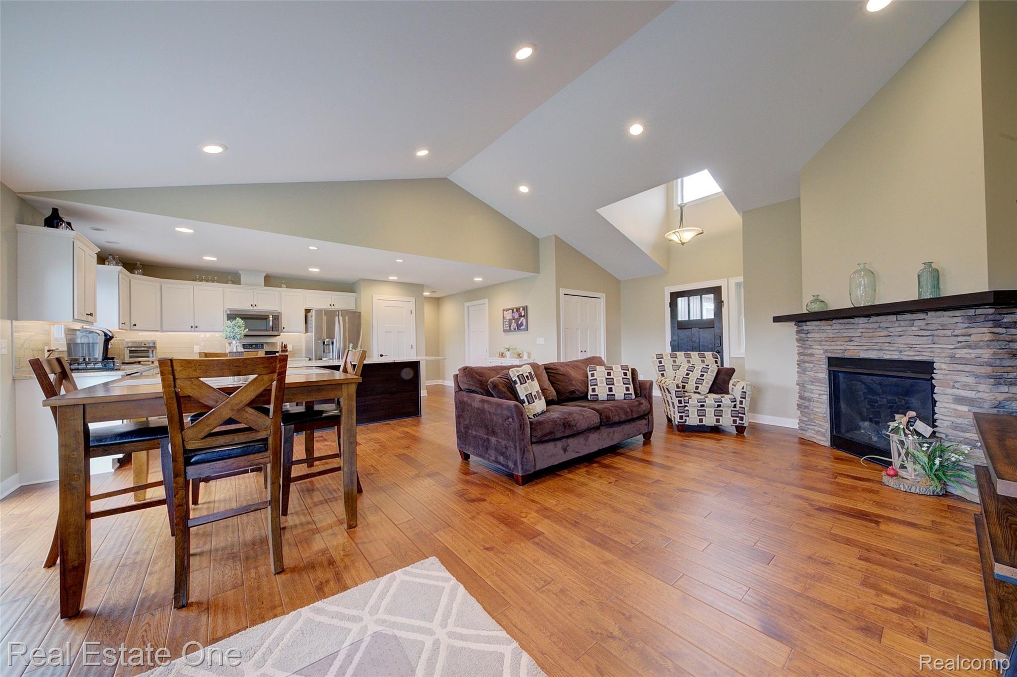 2746 Clivedon Road Howell, MI 48843 - Photo 21 of 61 4H8A6194_5_6.jpg