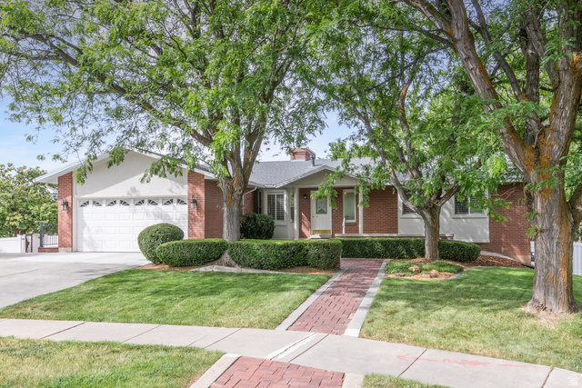 1148 East Raymond Road Fruit Heights, UT 84037 - Photo 4 of 44