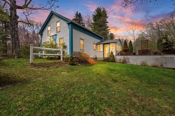 $325,000 | 49 Russell Stage Road, Blandford, MA 01008