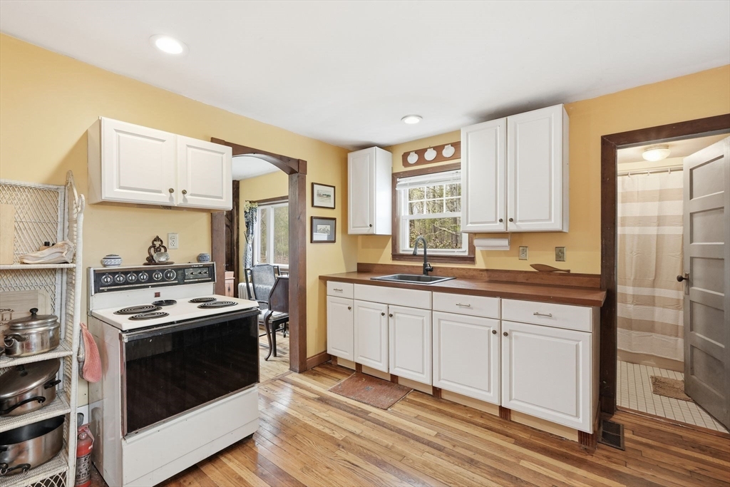 49 Russell Stage Road Blandford, MA 01008 - Photo 20 of 38