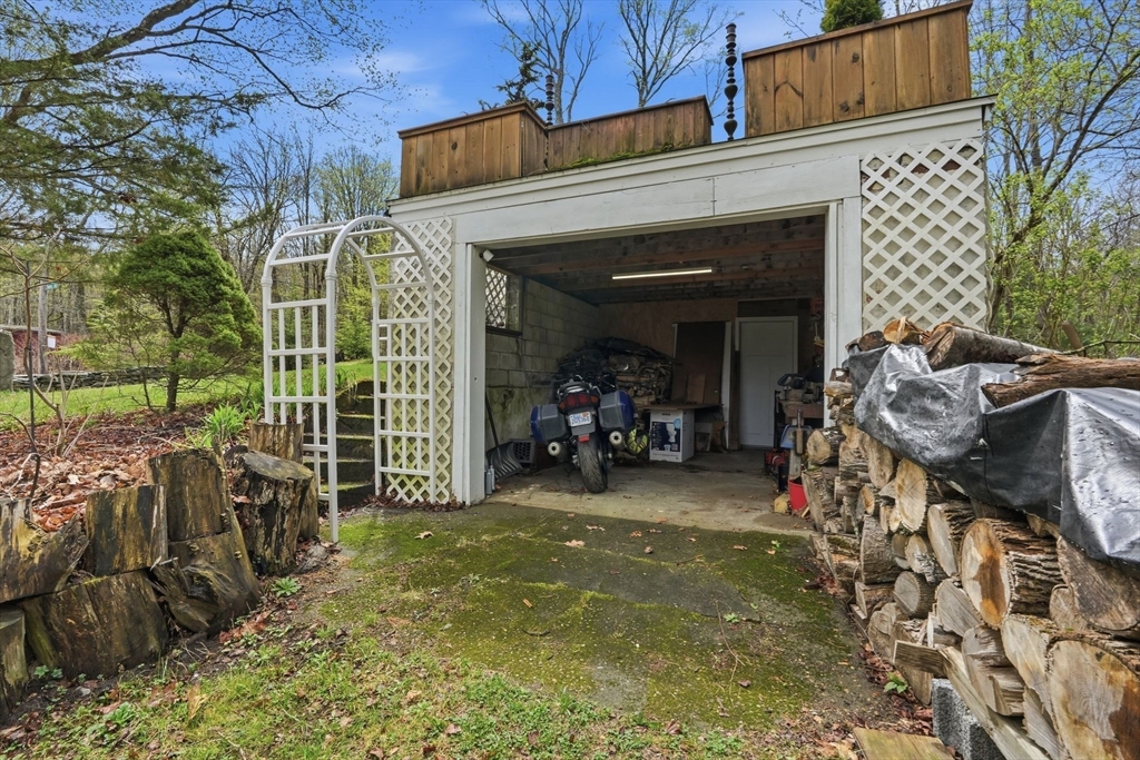 49 Russell Stage Road Blandford, MA 01008 - Photo 35 of 38