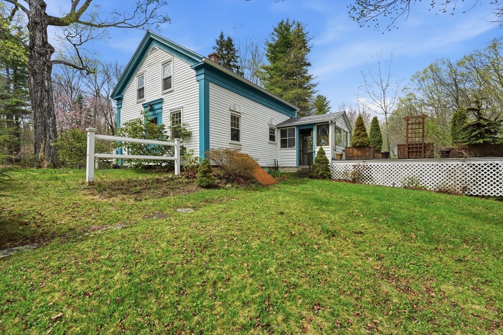 49 Russell Stage Road Blandford, MA 01008 - Photo 6 of 38