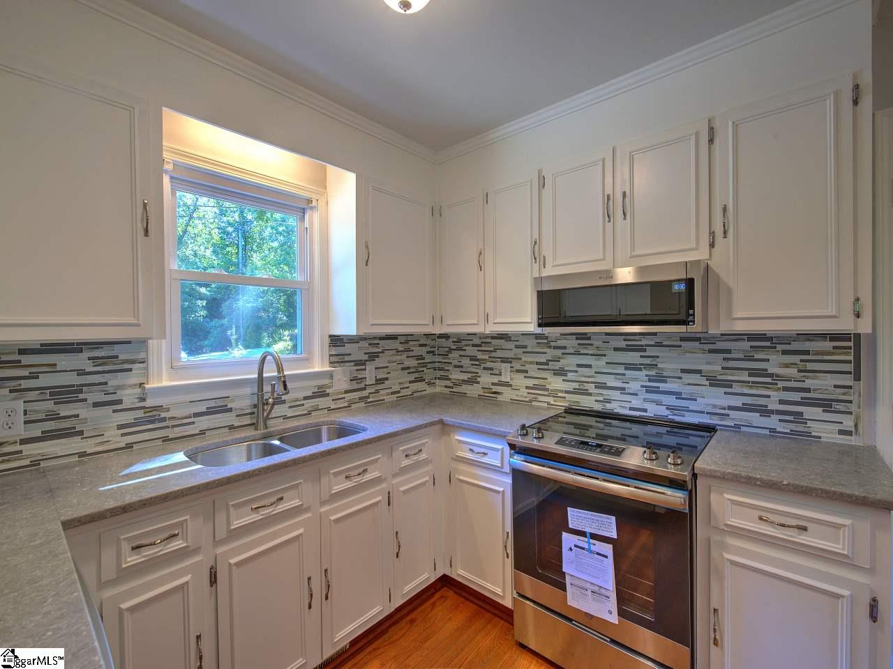 203 Edwards Mill Road Taylors, SC 29687 - Photo 12 of 35 Gallery Image 12