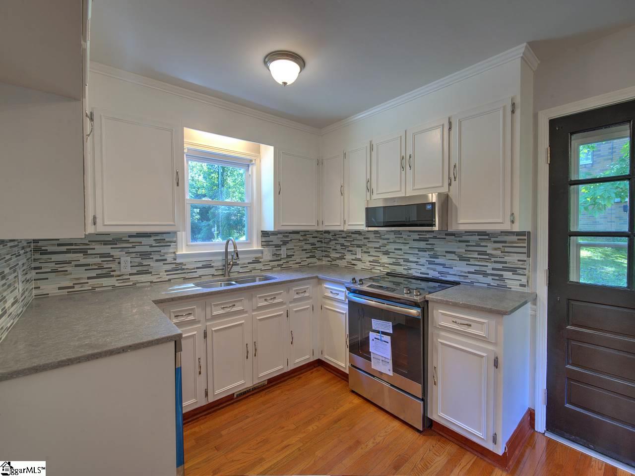 203 Edwards Mill Road Taylors, SC 29687 - Photo 10 of 35 Gallery Image 10