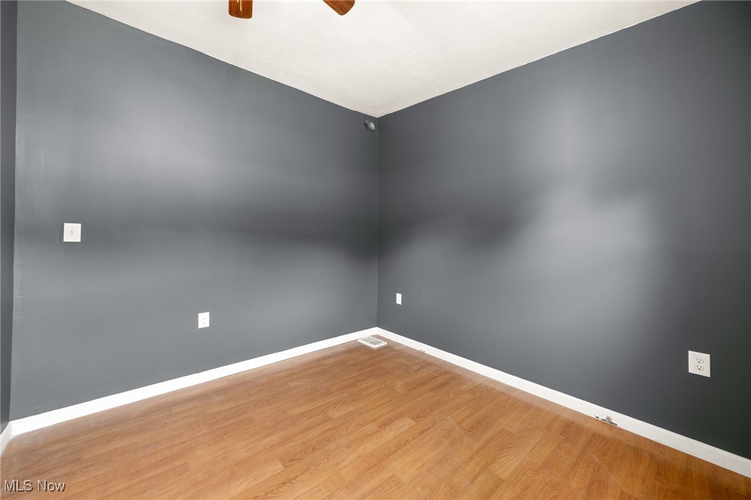 6435 Lee Road North Ridgeville, OH 44039 - Photo 11 of 29