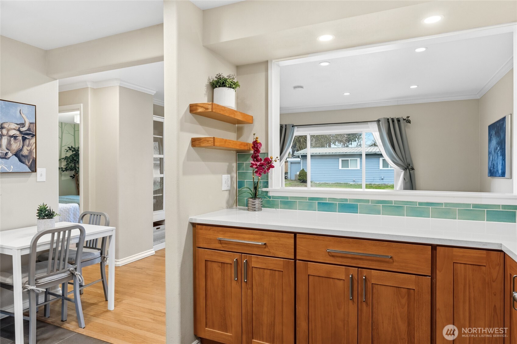 2300 Northeast 8th Place Renton, WA 98056 - Photo 9 of 35