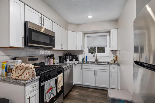 $720,000 | 1920 Porter Street Southwest, Wyoming, MI 49519