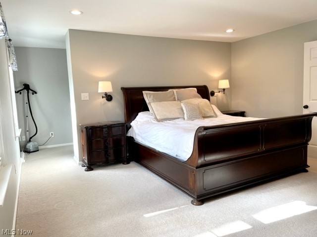 7139 Valley View Road Hudson, OH 44236 - Photo 17 of 24 Owner's en suite