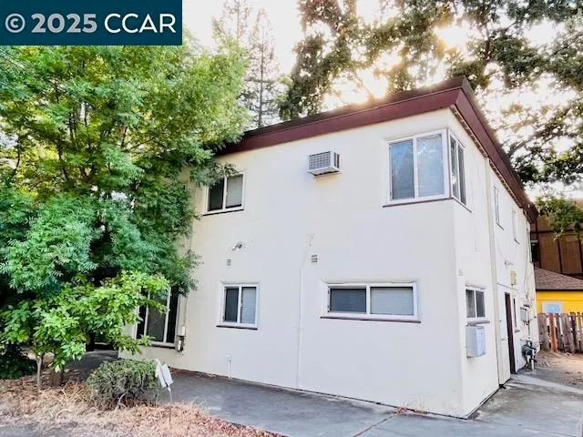 $2,075 | 3523 Golden Gate Way, Lafayette, CA 94549