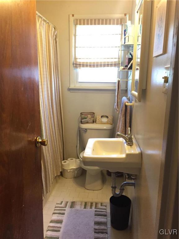 3055 Devonshire Road Allentown, PA 18103 - Photo 13 of 14 Gallery Image 13