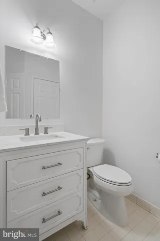 $935,000 | 20913 Solomons Court, Sterling, VA 20165