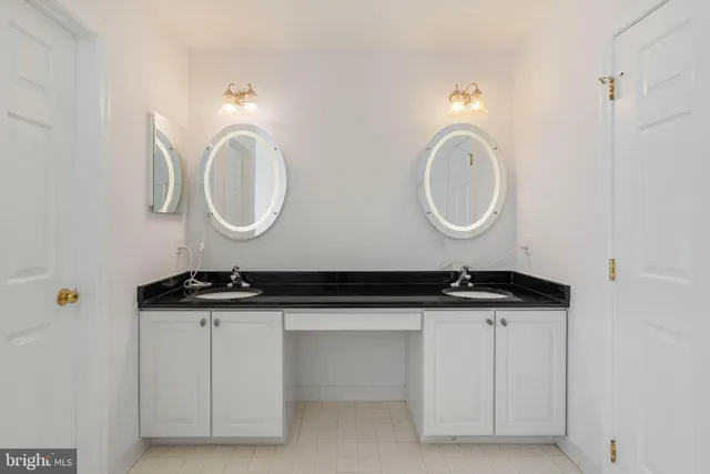 $935,000 | 20913 Solomons Court, Sterling, VA 20165