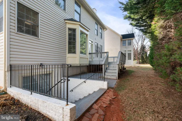 $935,000 | 20913 Solomons Court, Sterling, VA 20165