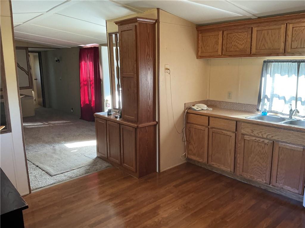2125 Riley Road Ottawa, KS 66067 - Photo 5 of 27 Gallery Image 5