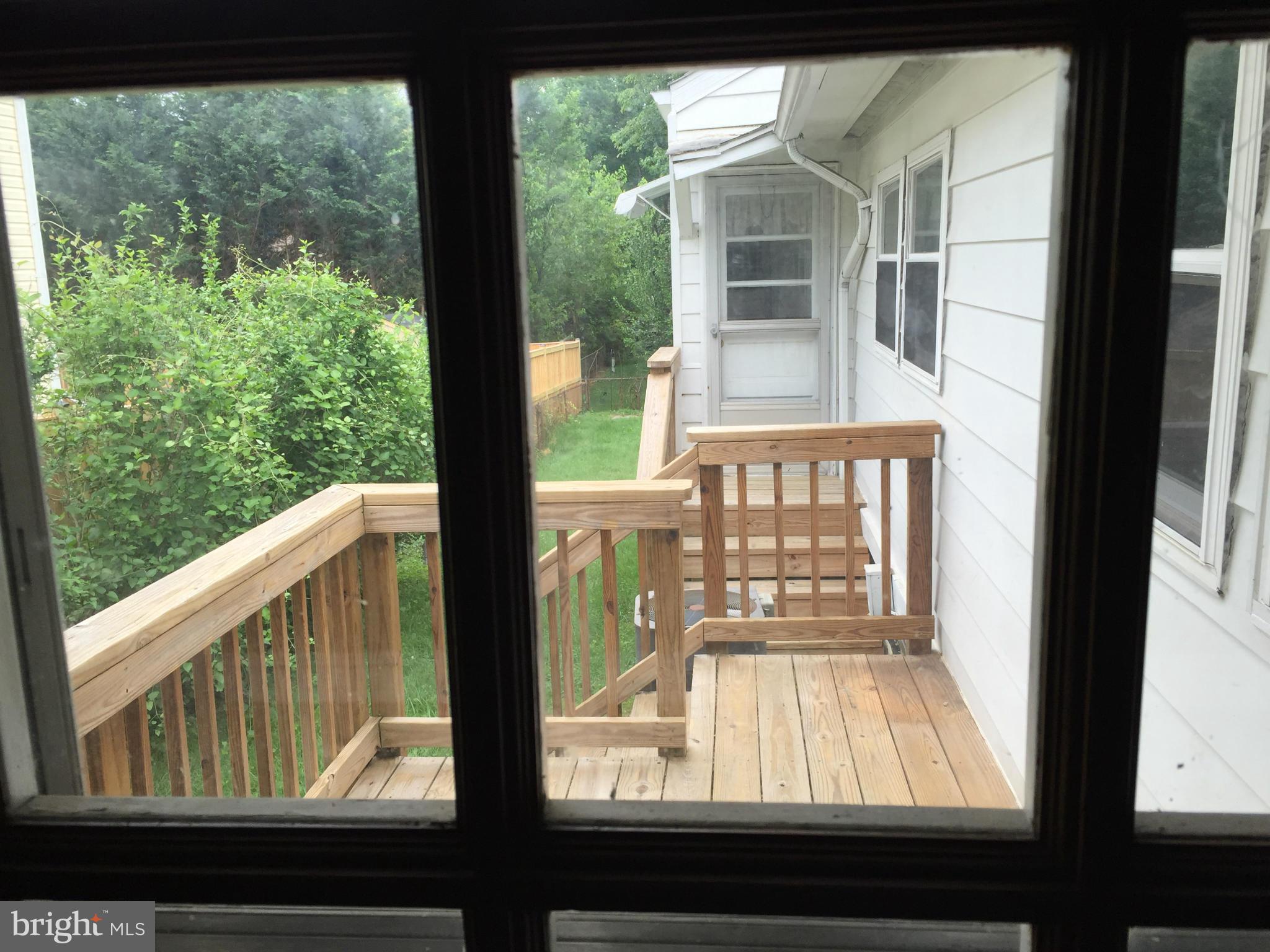 1508 Gleason Street Silver Spring, MD 20902 - Photo 15 of 28 Deck off laundry/mud room