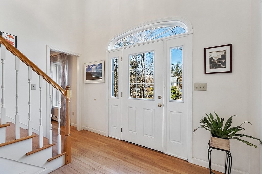 1069 Liberty Square Road Boxborough, MA 01719 - Photo 3 of 42