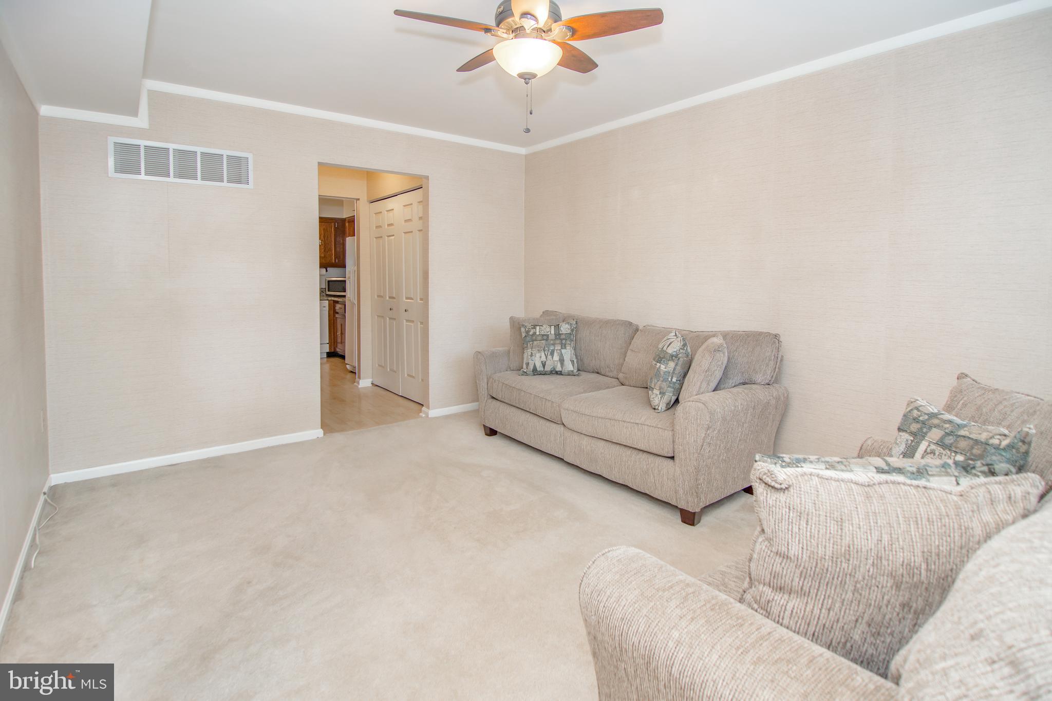 9400 Gunview Road Baltimore, MD 21236 - Photo 10 of 33