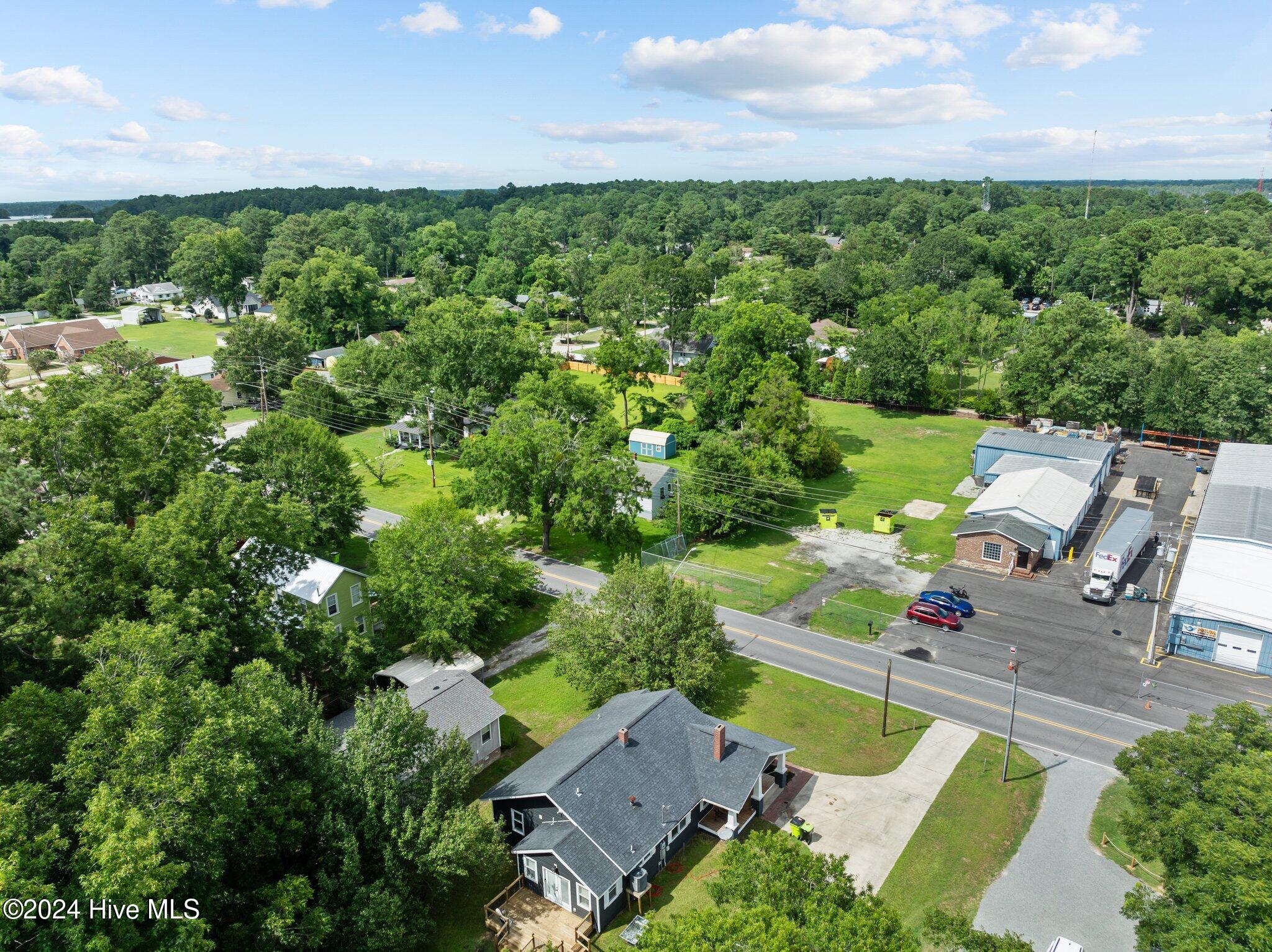 3103 Oaks Road New Bern, NC 28560 - Photo 10 of 38 37-web-or-mls-DJI_0247