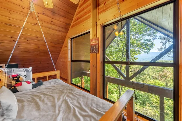 a view of outdoor space