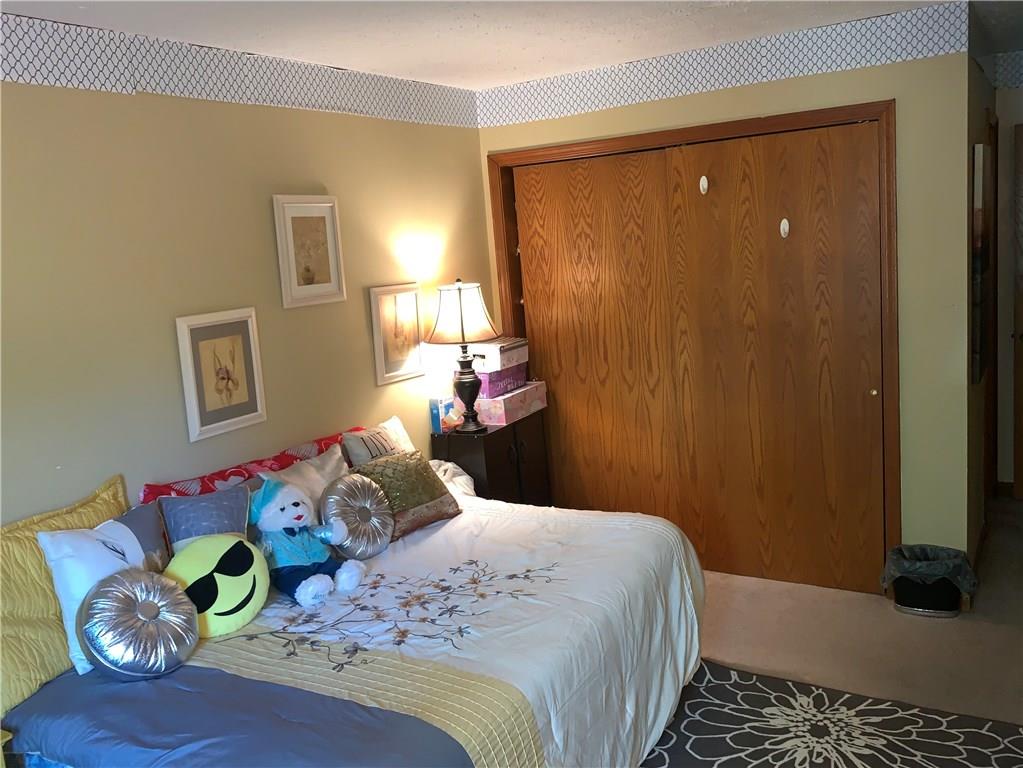 5846 South Franklin Road Indianapolis, IN 46239 - Photo 6 of 24 Gallery Image 6