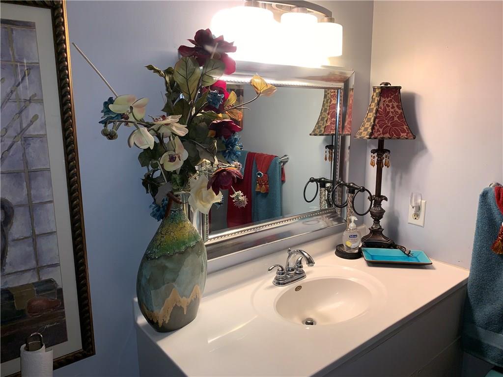 5846 South Franklin Road Indianapolis, IN 46239 - Photo 8 of 24 Gallery Image 8