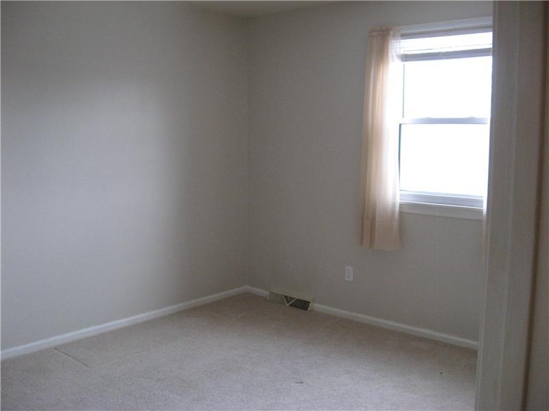 8 Raleigh Place Plum, PA 15239 - Photo 13 of 20 Bedroom. Second bedroom 12x10 with double closet